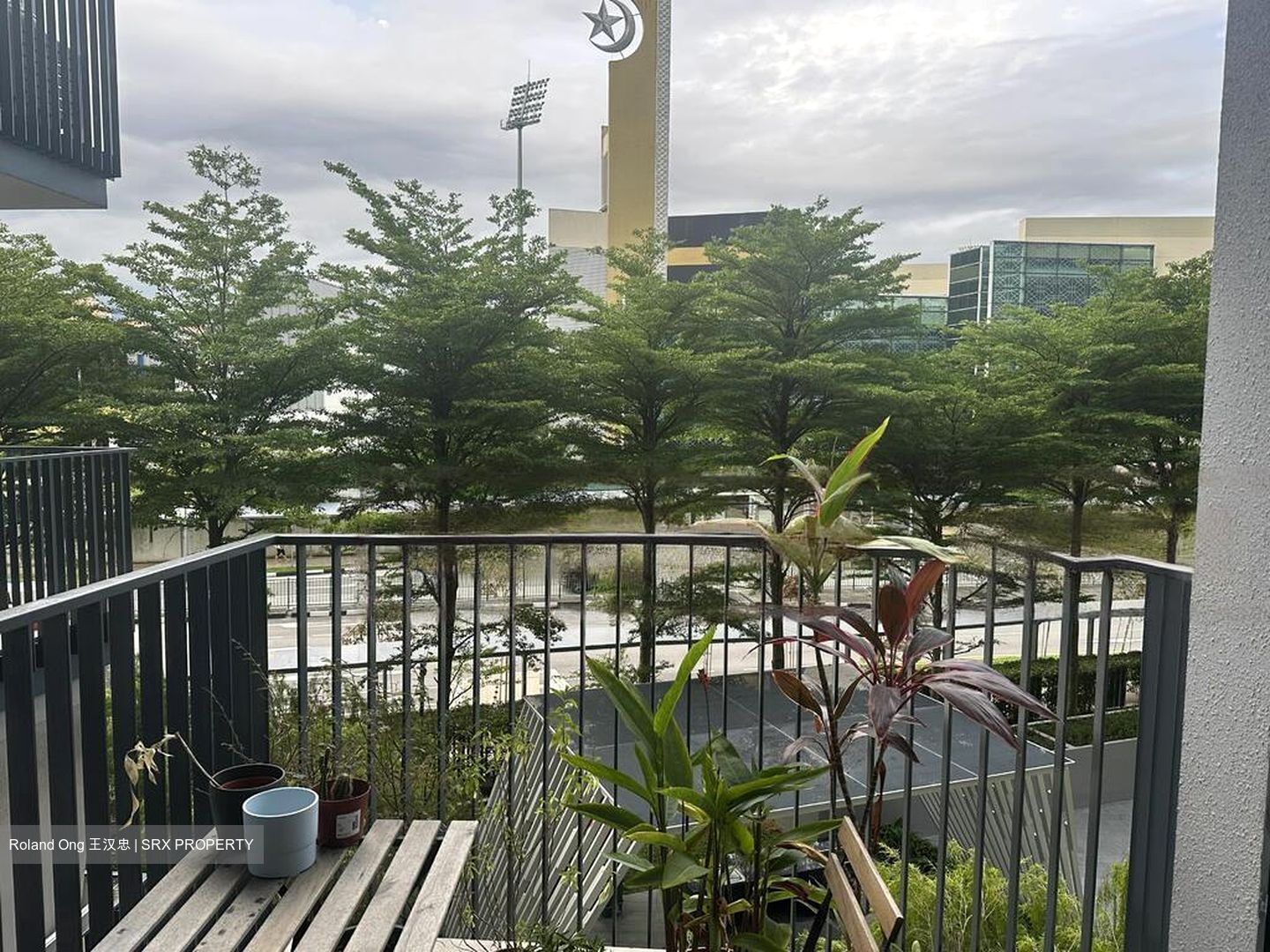 Sky Vue (D20), Condominium #478906601